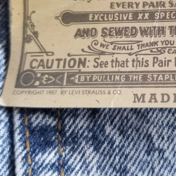 Vintage 80s Deadstock Levi's 501 Light Wash Button Fly Jeans- 40 x 31, USA Made - Picture 11 of 16